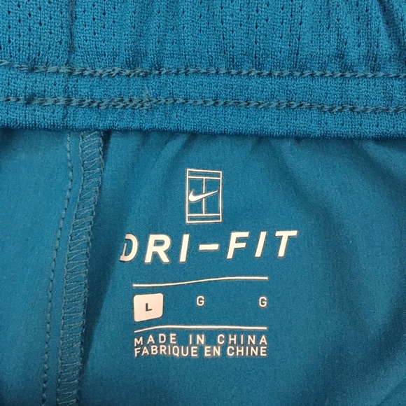 Nike Dri-Fit Tennis Shorts - Picture 3 of 3